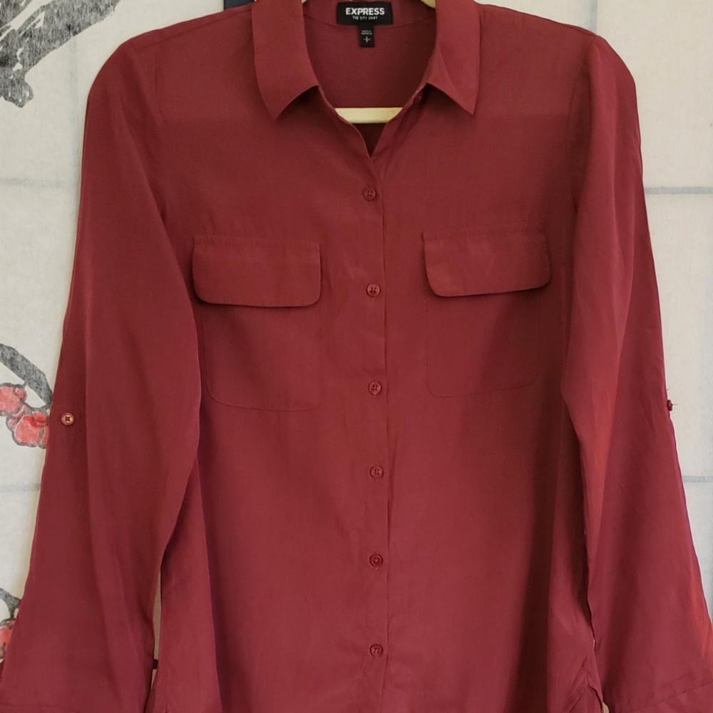 Express Women's Long Sleeve Button-Up Shirt - Burgundy